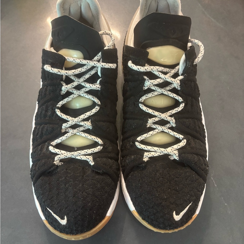 Nike LeBron 15 Ashes